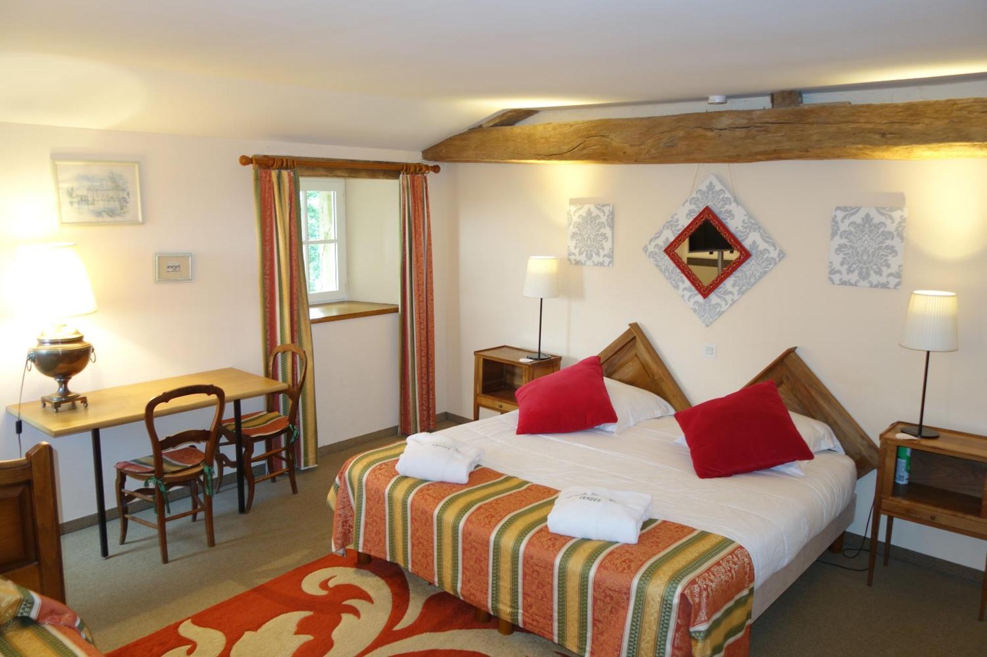 Manoir De Ponsay Villa Chantonnay Rom bilde